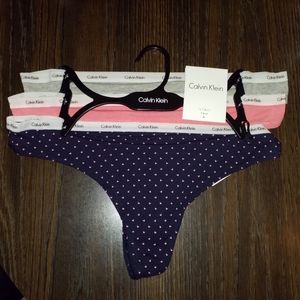 Calvin Klein Underwear Thongs 3 pair set! NEW